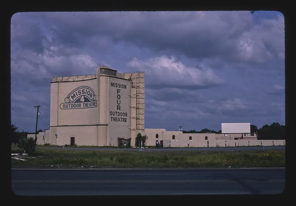 Mission Drive-in Theater, Roosevelt Avenue, San Antonio, Texas