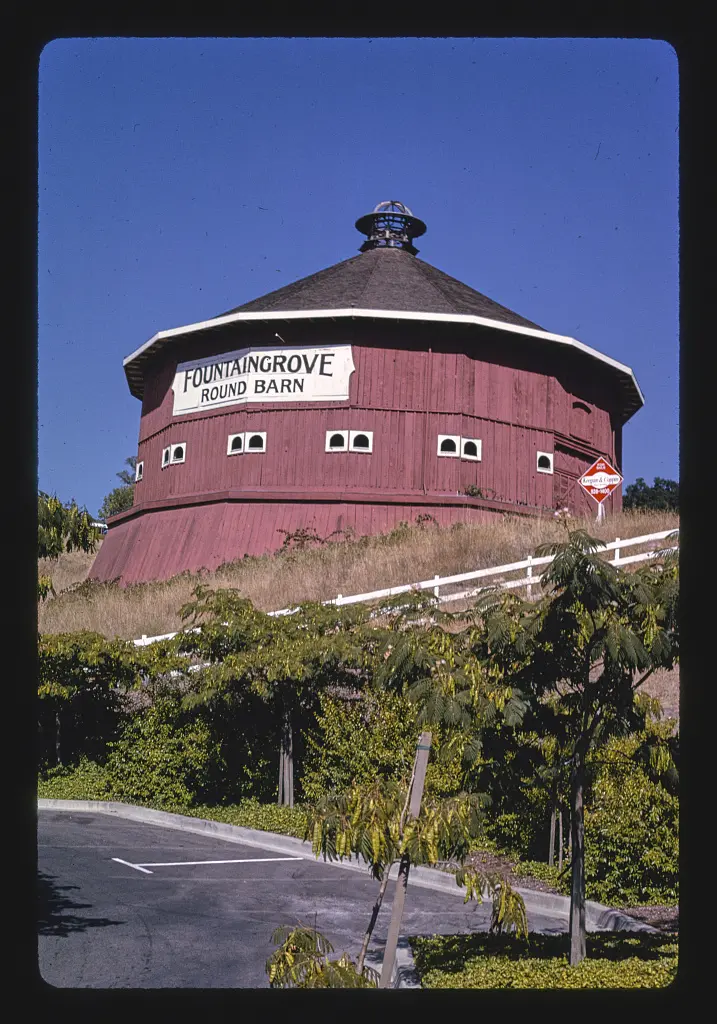 Fountain Grove round barn, Santa Rosa, California
