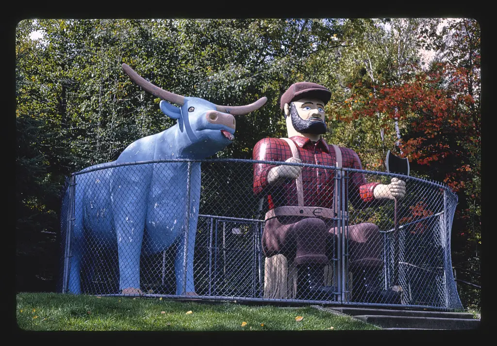 Paul Bunyan and Babe, Castle Rock, I-75, Saint Ignace, Michigan